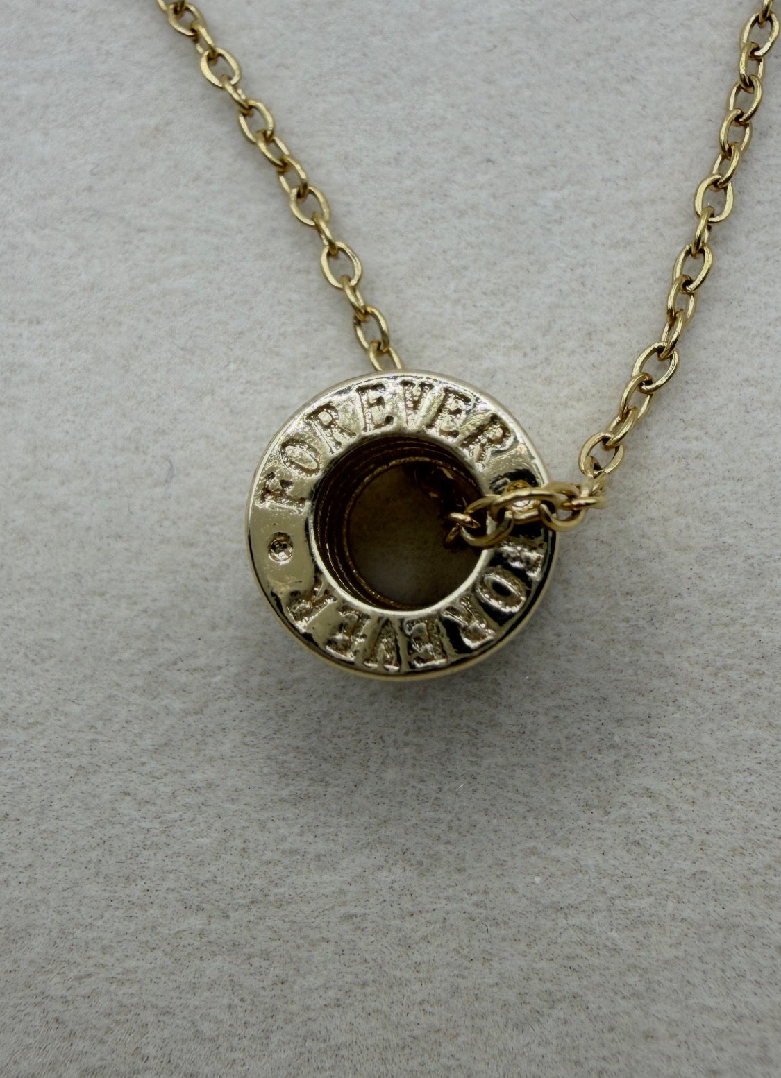 Forever zirconia pendant necklace