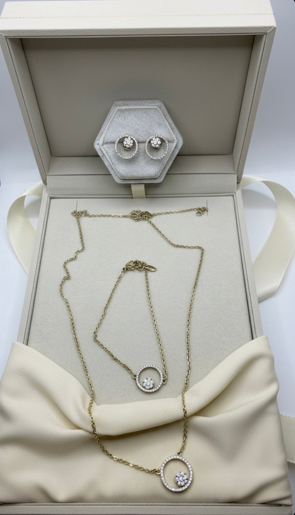 Halo Circle Jewelry Set
