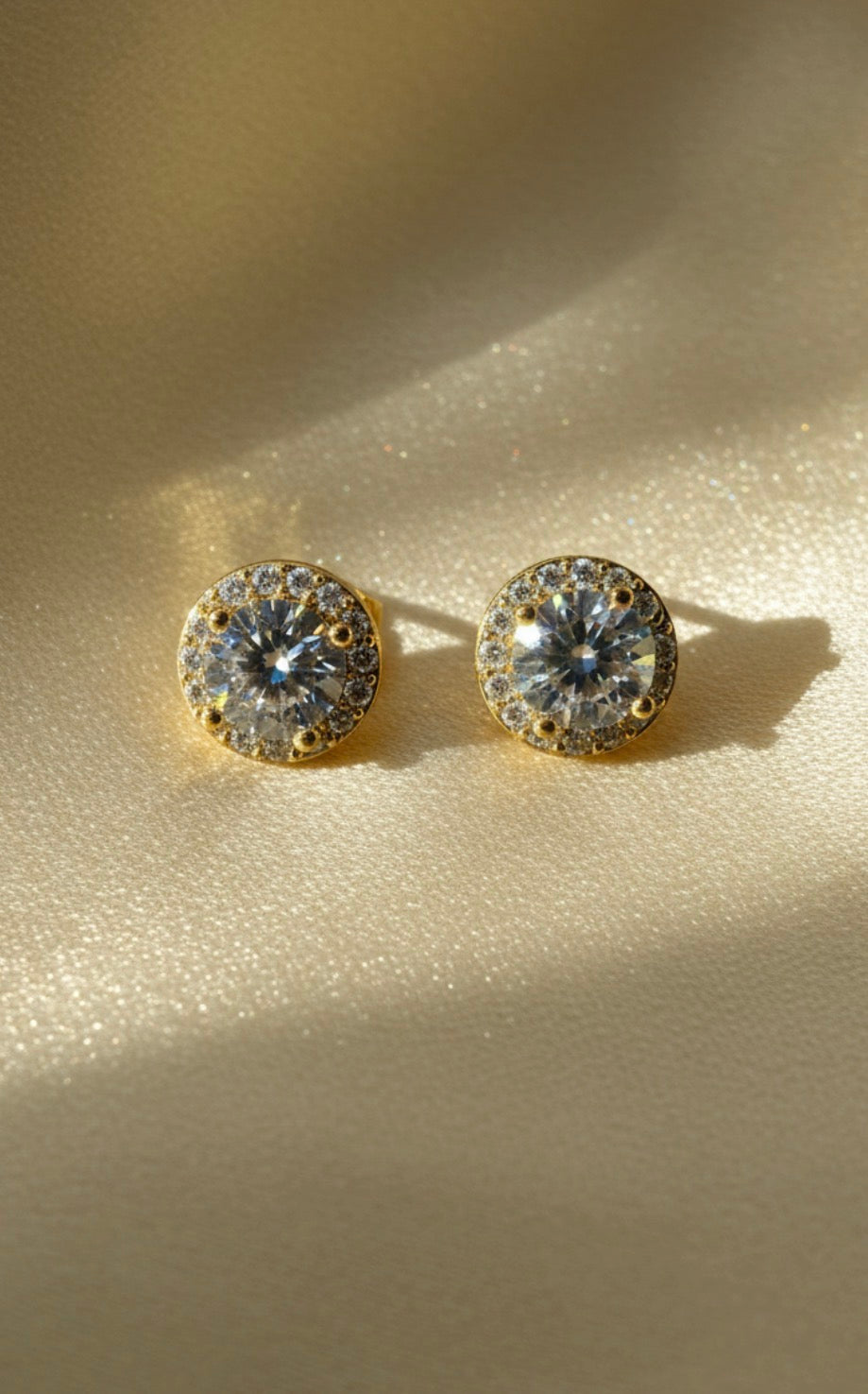 Hallo Stud Earrings
