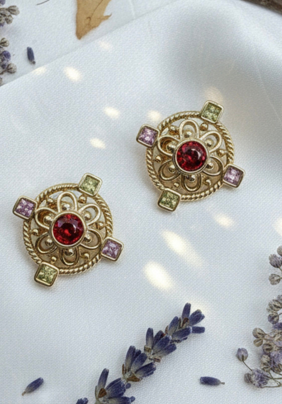 Vintage Floral Stud Earrings