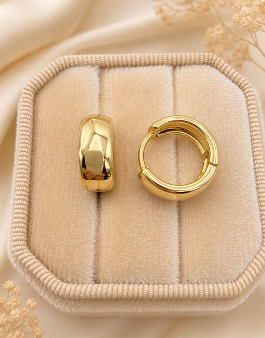 Mini Chunky Huggie Earrings