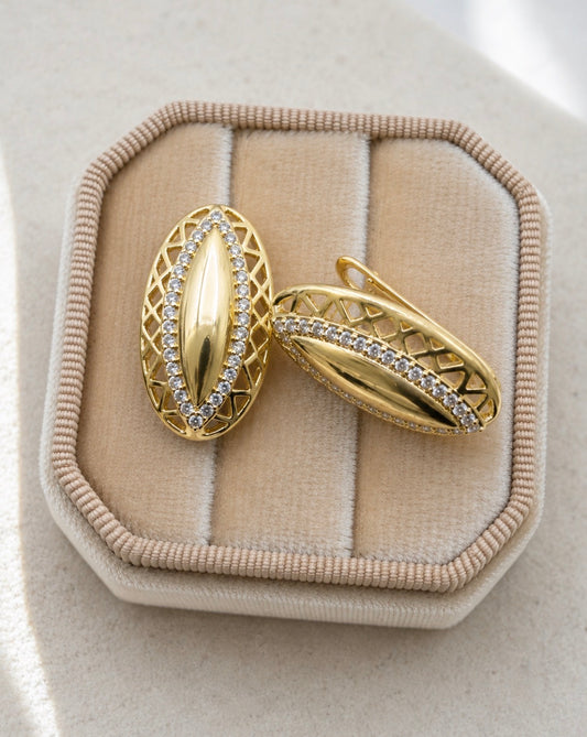 Marquise Openwork Stud Earrings