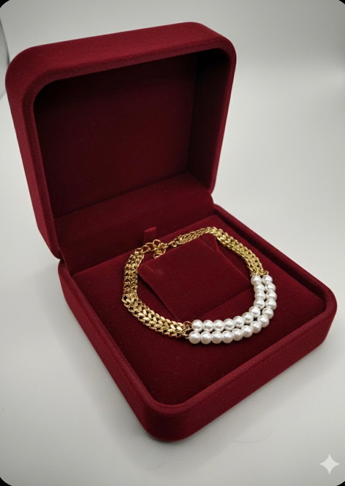Pearl bracelet