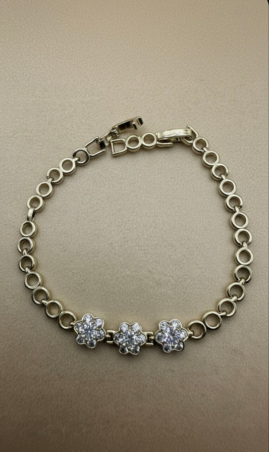Flower Zirconia Bracelet