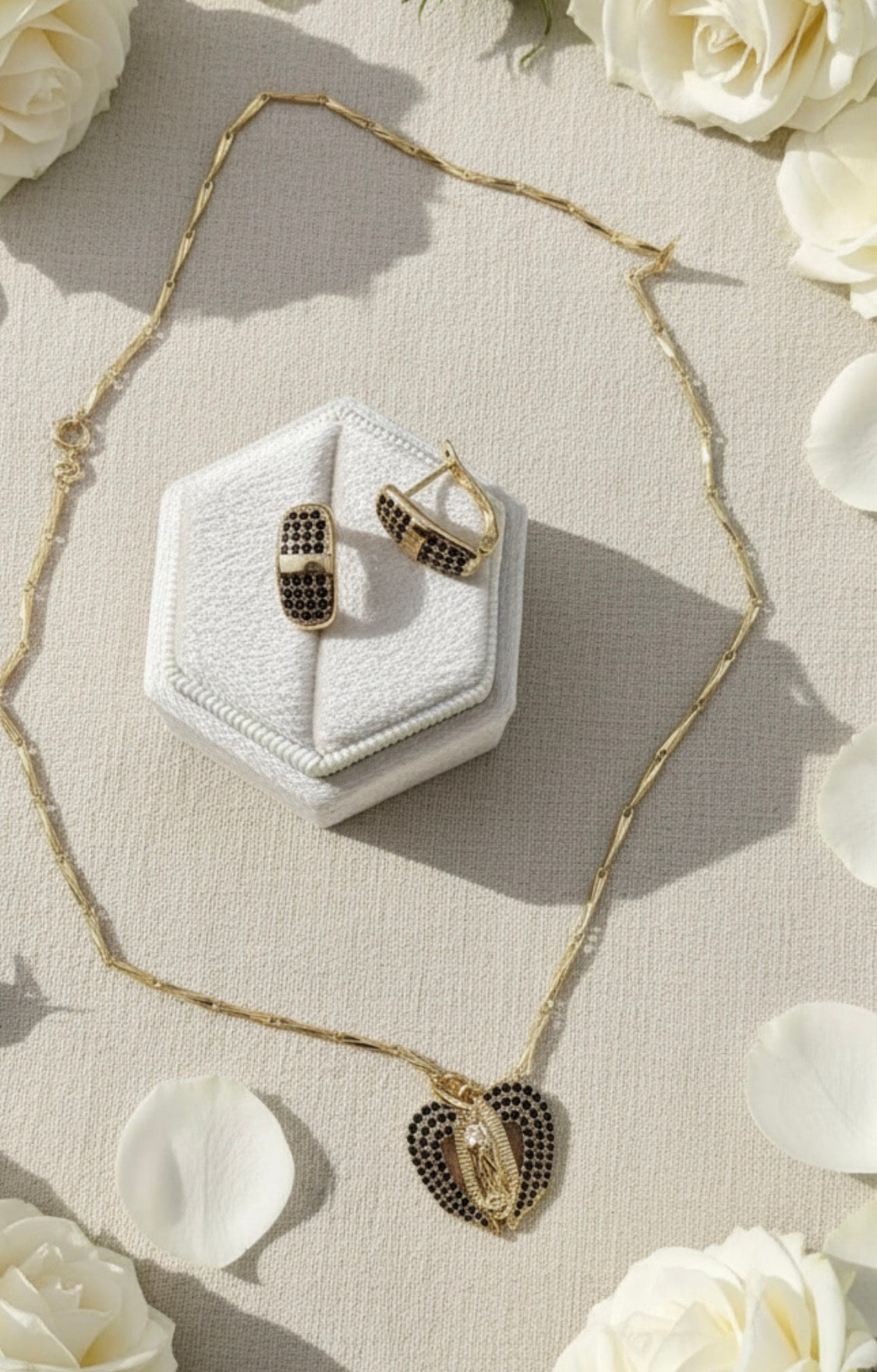 Virgen de Guadalupe set