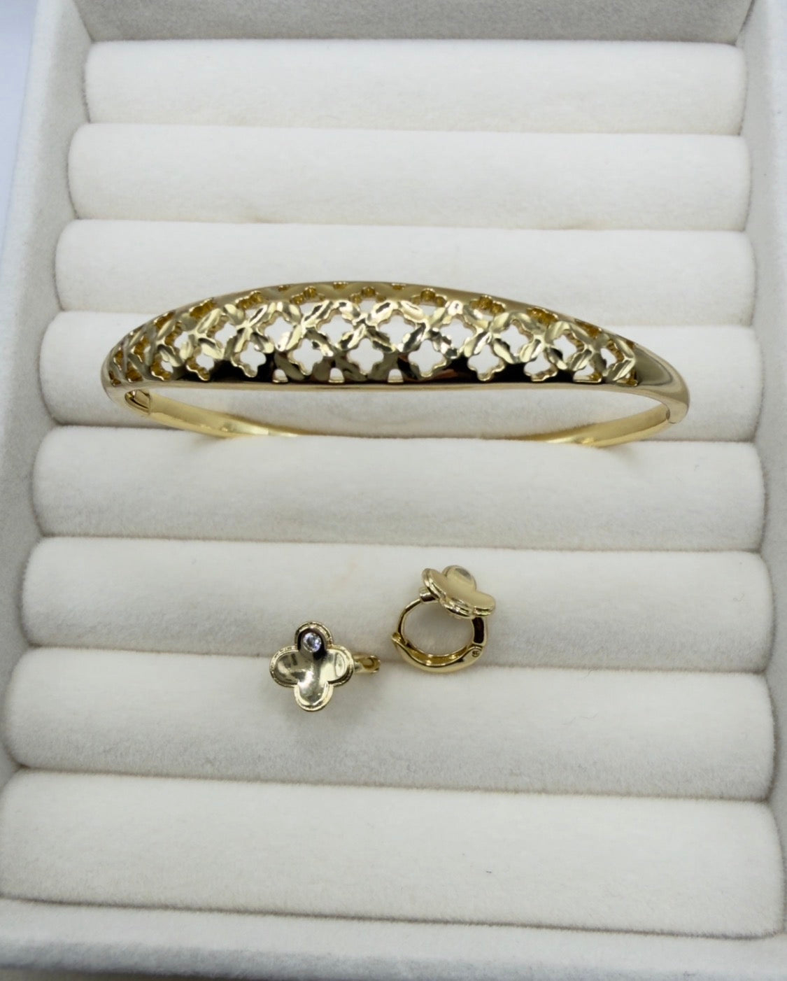 Clover Open Bangle & Huggie Earrings Set